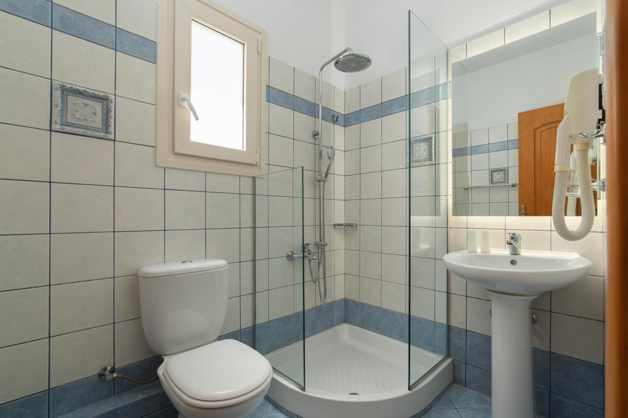 Almar Apartments Баци Екстериор снимка