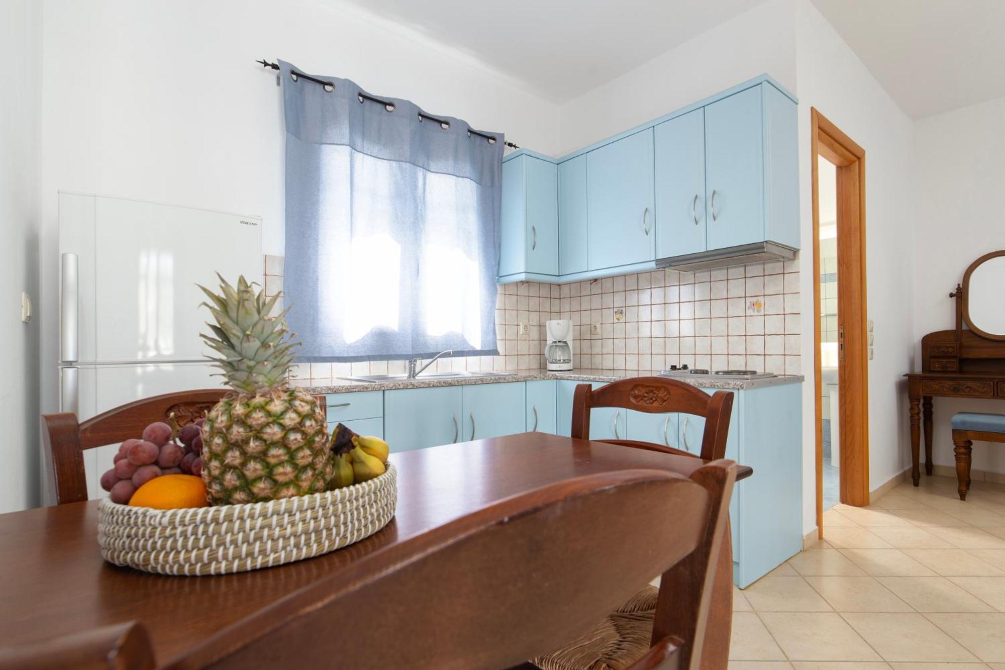 Almar Apartments Баци Екстериор снимка